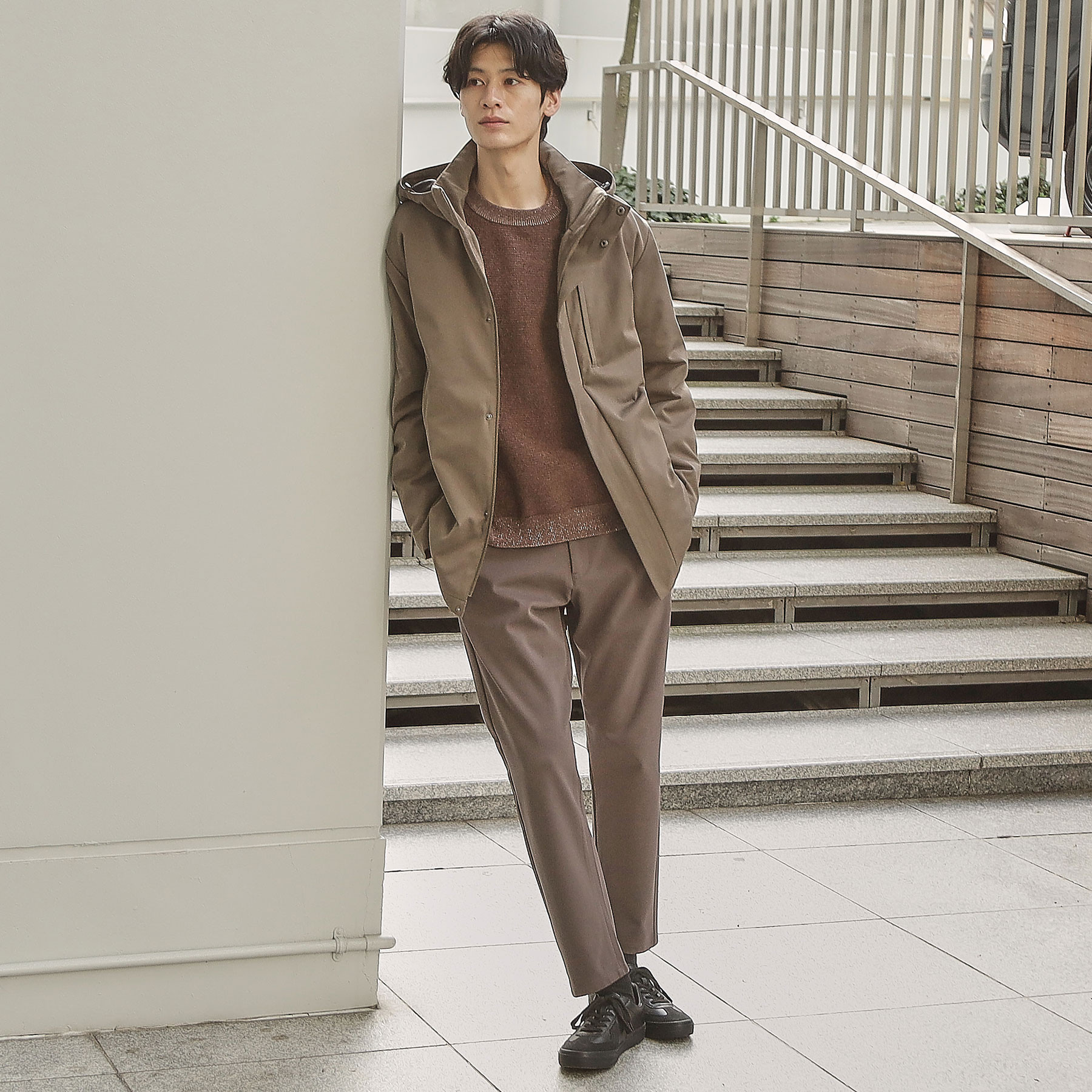 ブラウンニット×ブラウン系アウター コーデ2