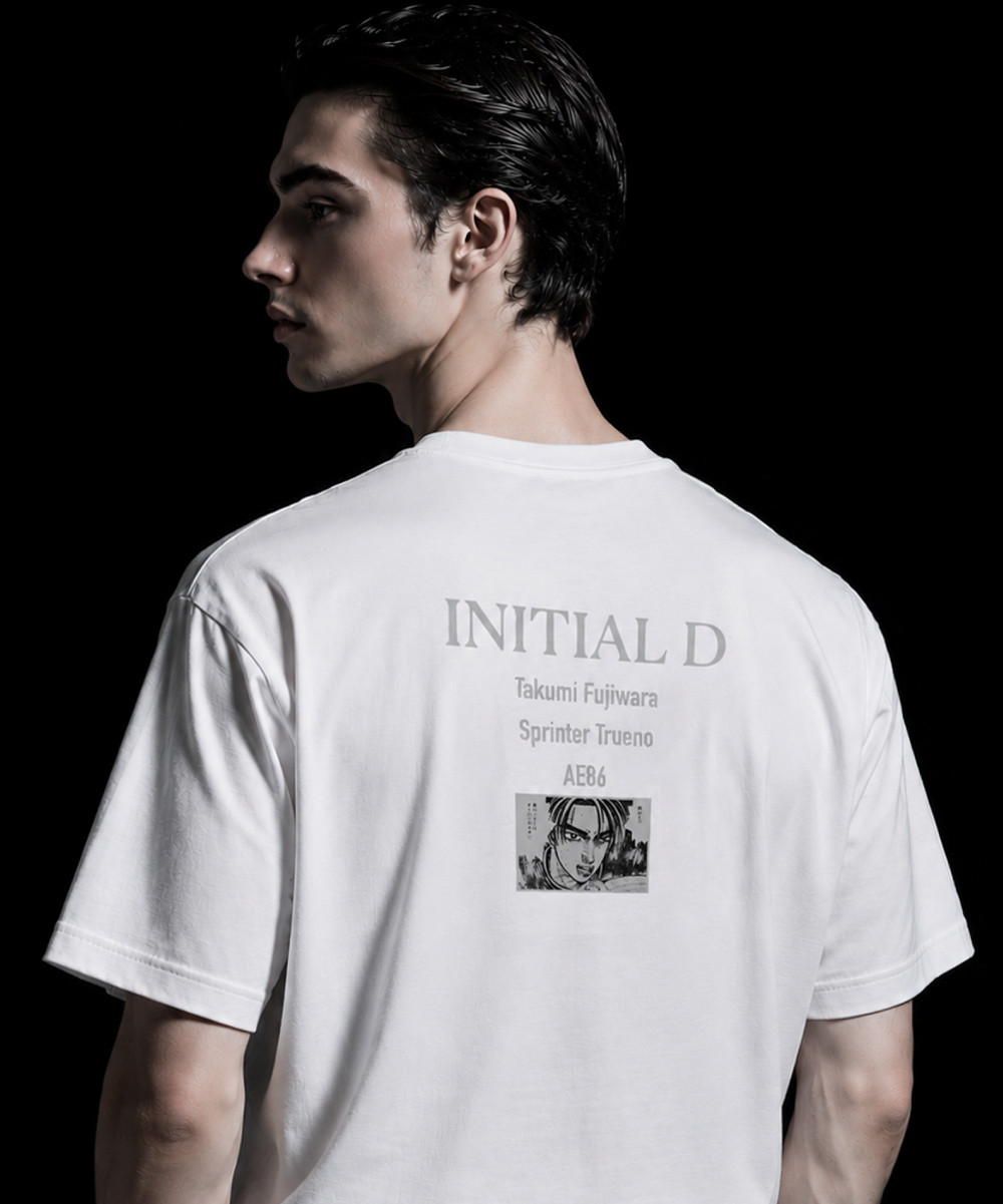頭文字D 別注フジワラ グラフィック半袖Tシャツ ホワイトカラー 背面