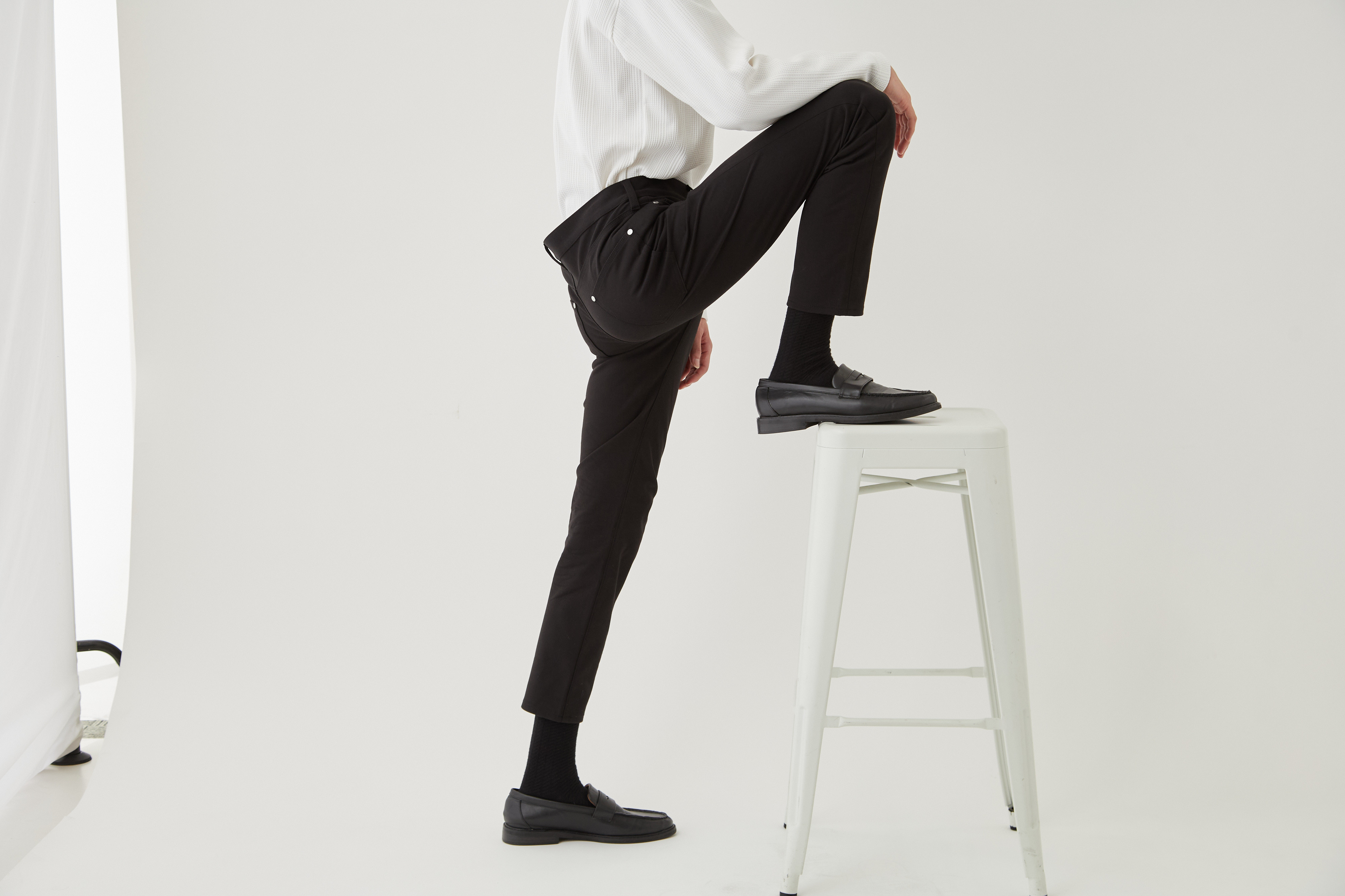 PREMIUM SKINNY 動きやすさ